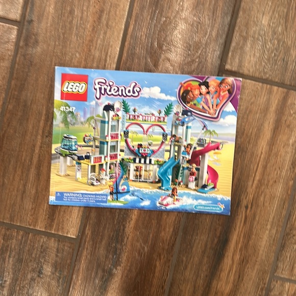 Lego friends Heartlake city resort 41347 - Picture 10 of 12